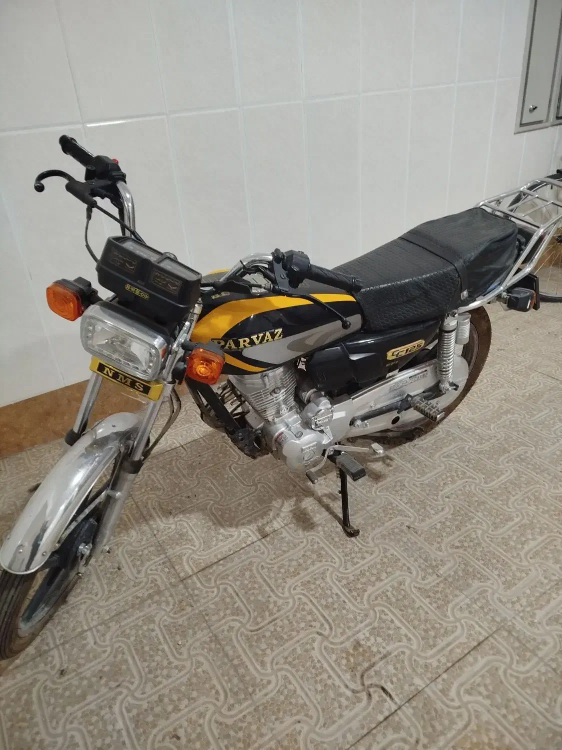 موتور ۱۲۵ پرواز|موتورسیکلت|لنجان, |دیوار