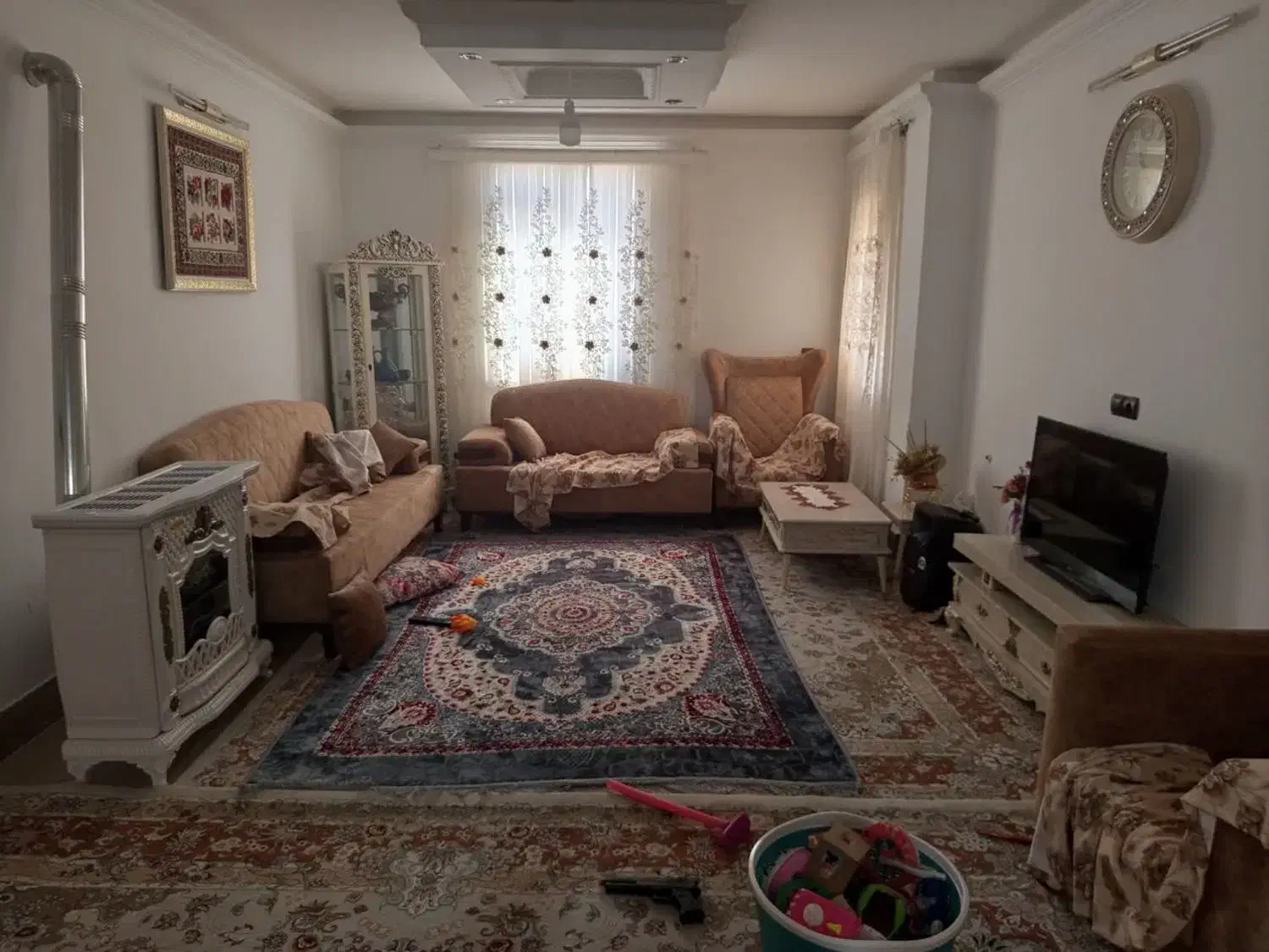 طبقه ۹۰ متری بهاران|اجارهٔ آپارتمان|خمین, |دیوار