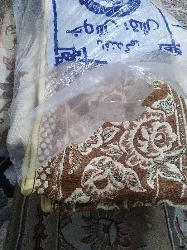 رو فرشی نو|روفرشی|بروجرد, |دیوار