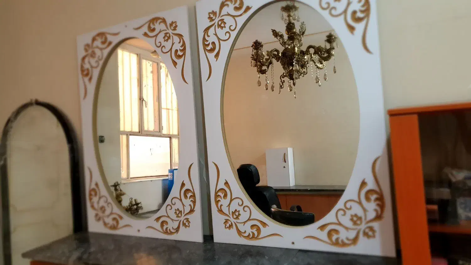 میز و آیینه|آینه|اهواز, گلستان|دیوار