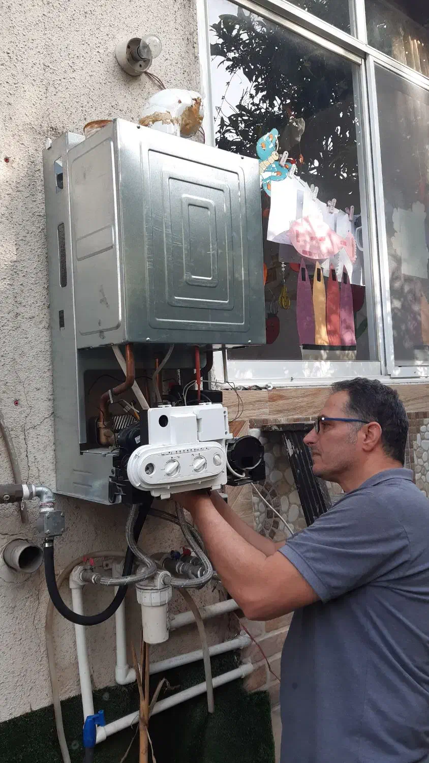 نصب و تعمیر پکیج و موتورخانه|خدمات پیشه و مهارت|رشت, گلسار|دیوار