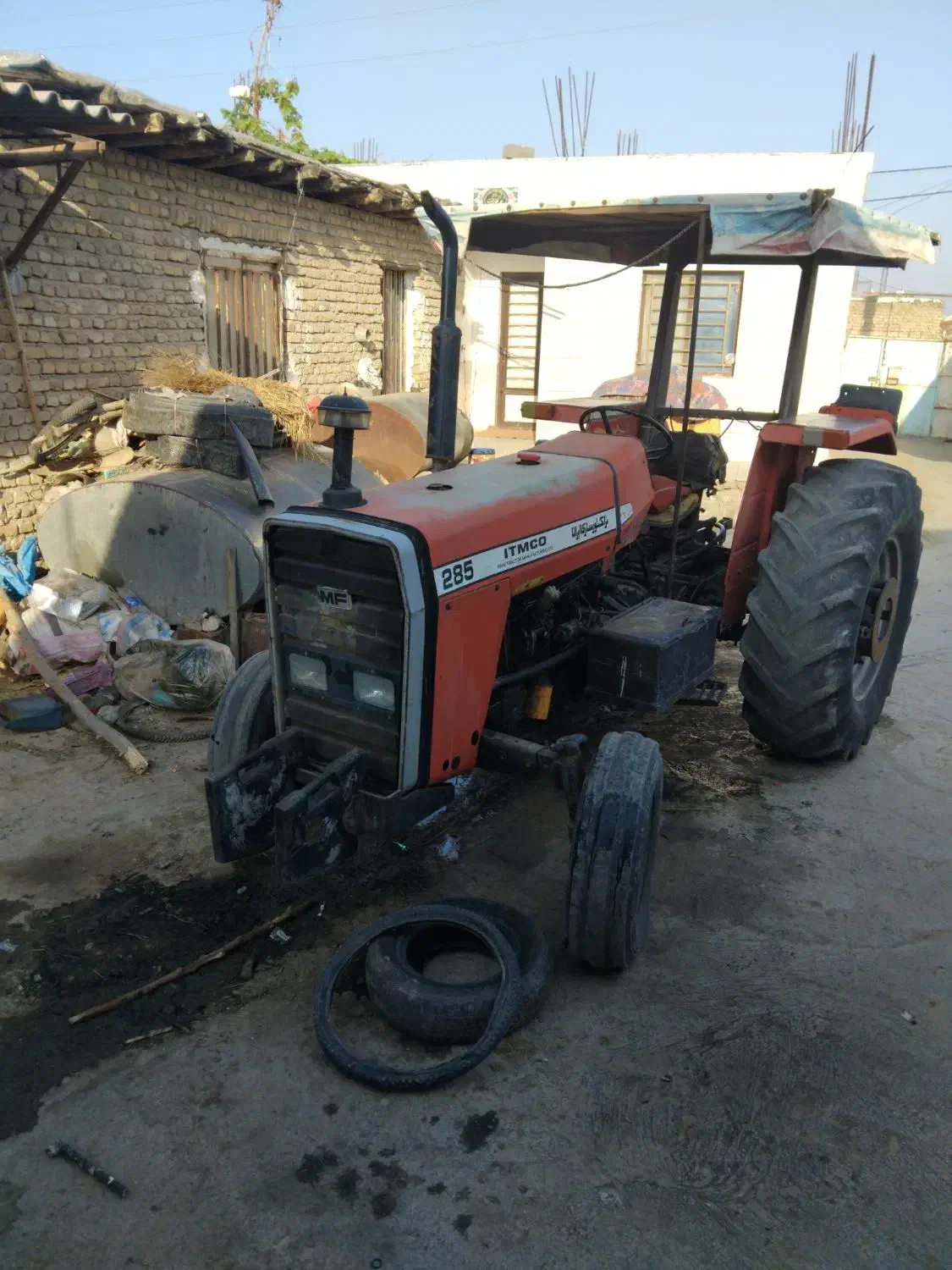 تراکتور|خودرو سنگین|گالیکش, |دیوار