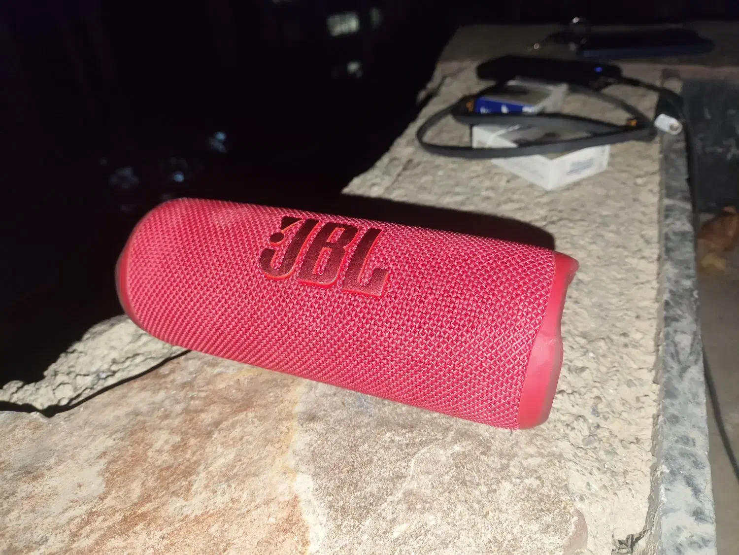 اسپیکر jbl flip6  (قرمز)|پخش‌کننده همراه|تهران, نیاوران|دیوار