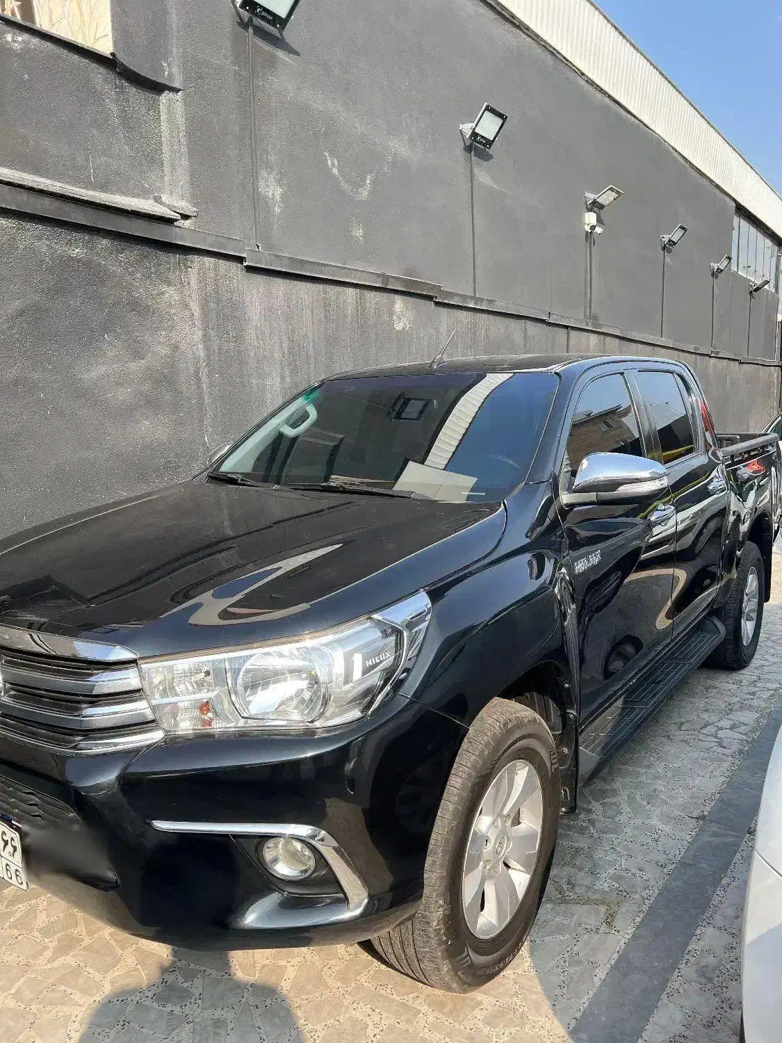 تویوتا هایلوکس ۲۰۱۷ منطقه|خودرو سواری و وانت|رشت, کوی طالقانی|دیوار