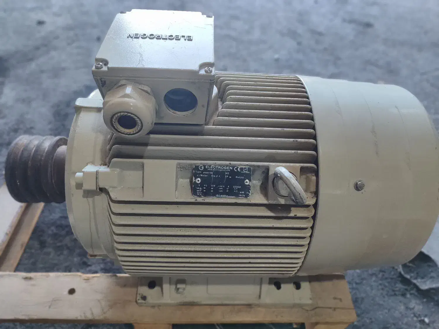 دینام الکتروموتور 30اسب الکترون تبریز|ماشین‌آلات صنعتی|تهران, طرشت|دیوار