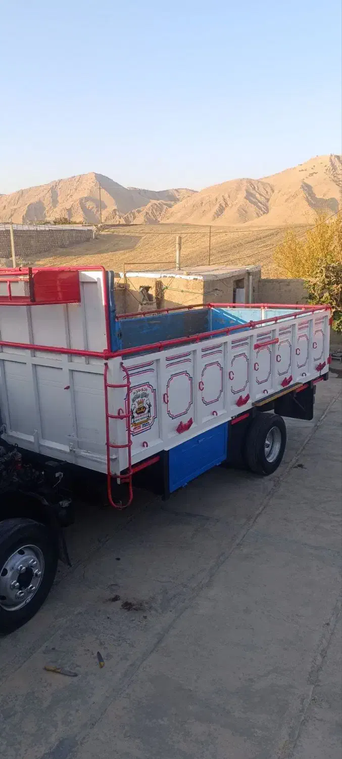 اتاق ایسوزو|قطعات یدکی و لوازم جانبی|طرهان, |دیوار