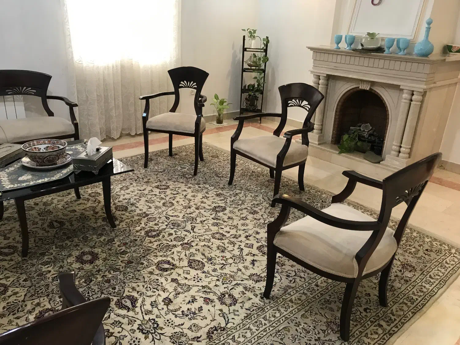 مبلمان ۸نفره با میزوصندلی غذا خوری ۴نفره کم جا|مبلمان خانگی و میز عسلی|تهران, دردشت|دیوار