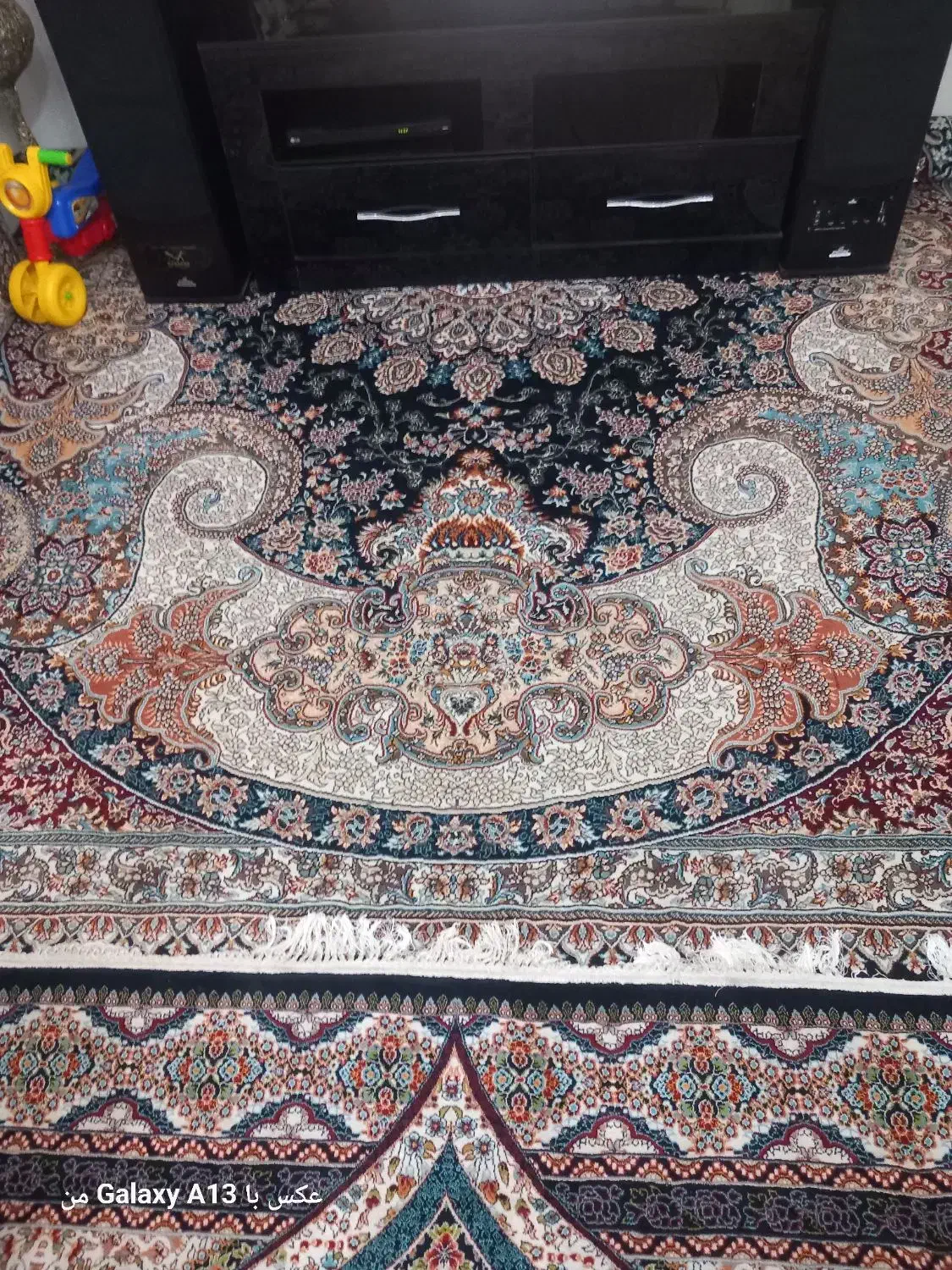 ۳تا فرش ۹ متری یک جفت یکی تکی|فرش|قرچک, زیبا شهر|دیوار