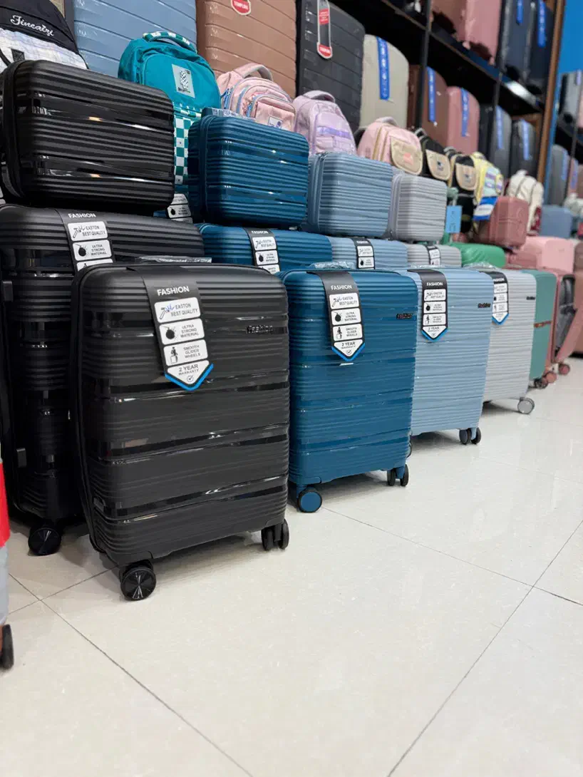 چمدان صد در صد نشکن فشن|کیف، کفش، کمربند|اردبیل, |دیوار