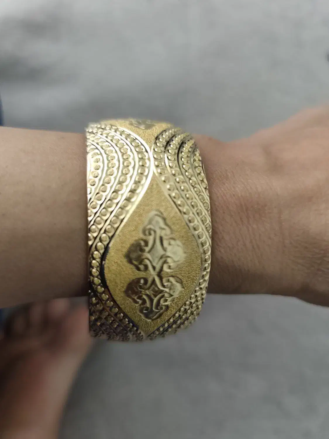 طلا|جواهرات|یزد, |دیوار