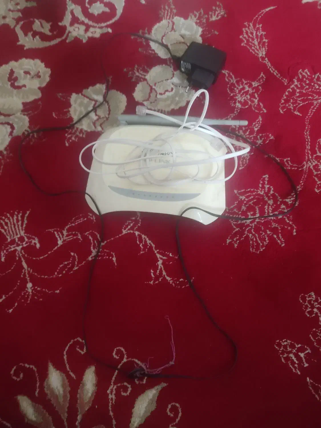 سلام این مودم به فروش میرسد به قیمت 12000000|مودم و تجهیزات شبکه|قروه, |دیوار