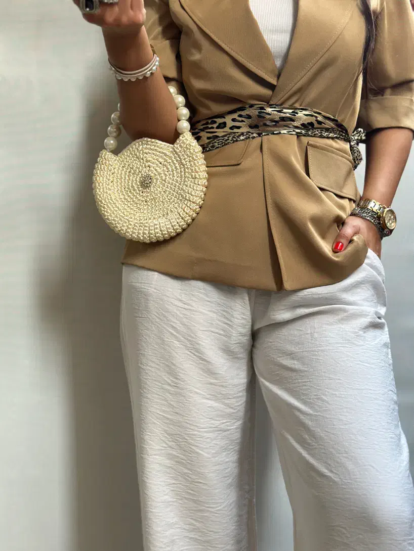 انواع کیفهای زنانه سایزهای مختلف|کیف، کفش، کمربند|بابل, |دیوار