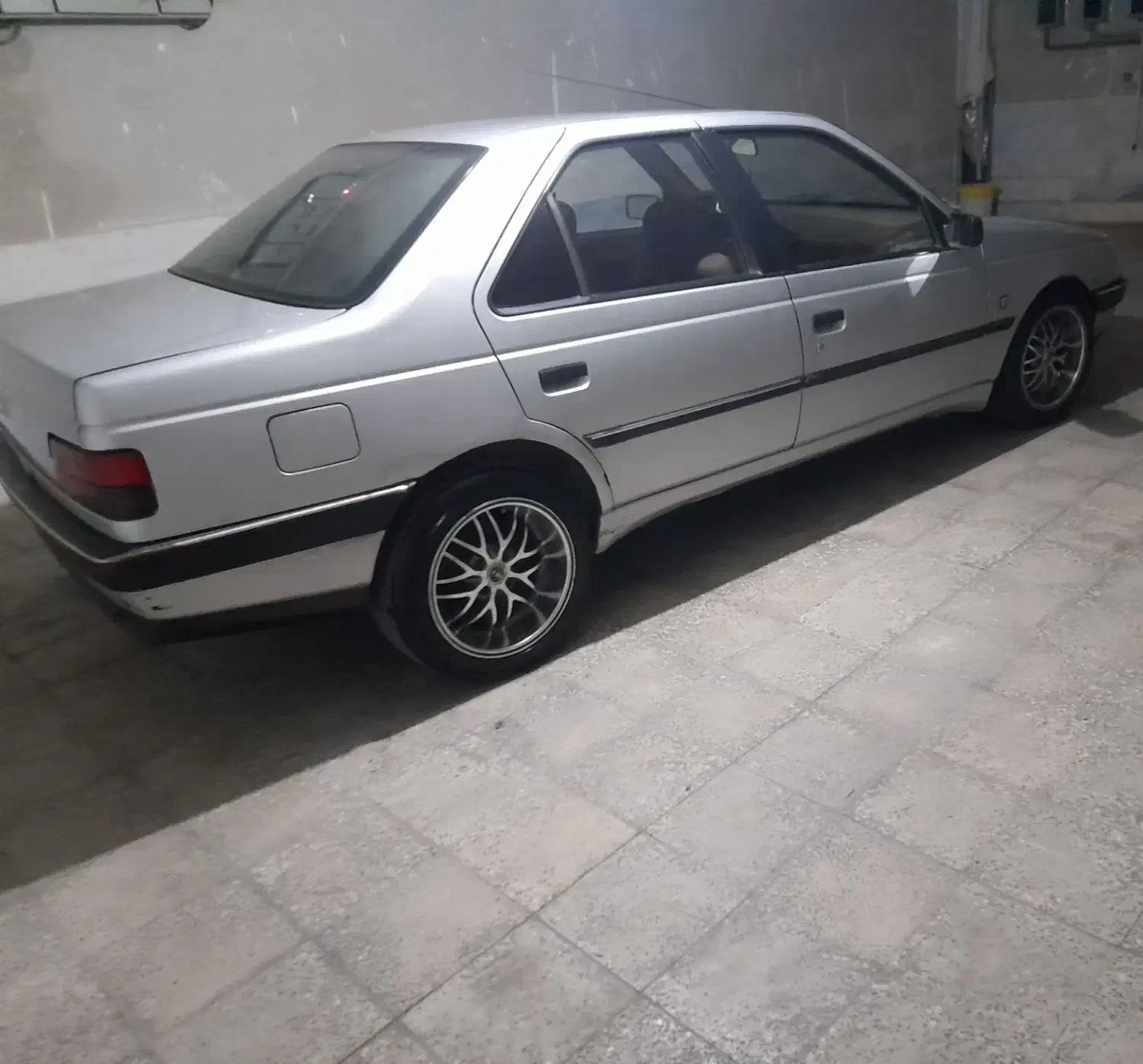 پژو405|خودرو سواری و وانت|مهاجران, |دیوار