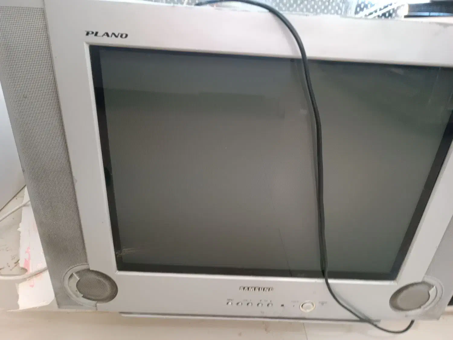 تلوزیون|تلویزیون و پروژکتور|قره چای, |دیوار