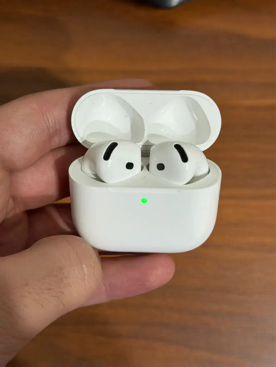 AirPods 4|لوازم جانبی موبایل و تبلت|تهران, ابوذر|دیوار