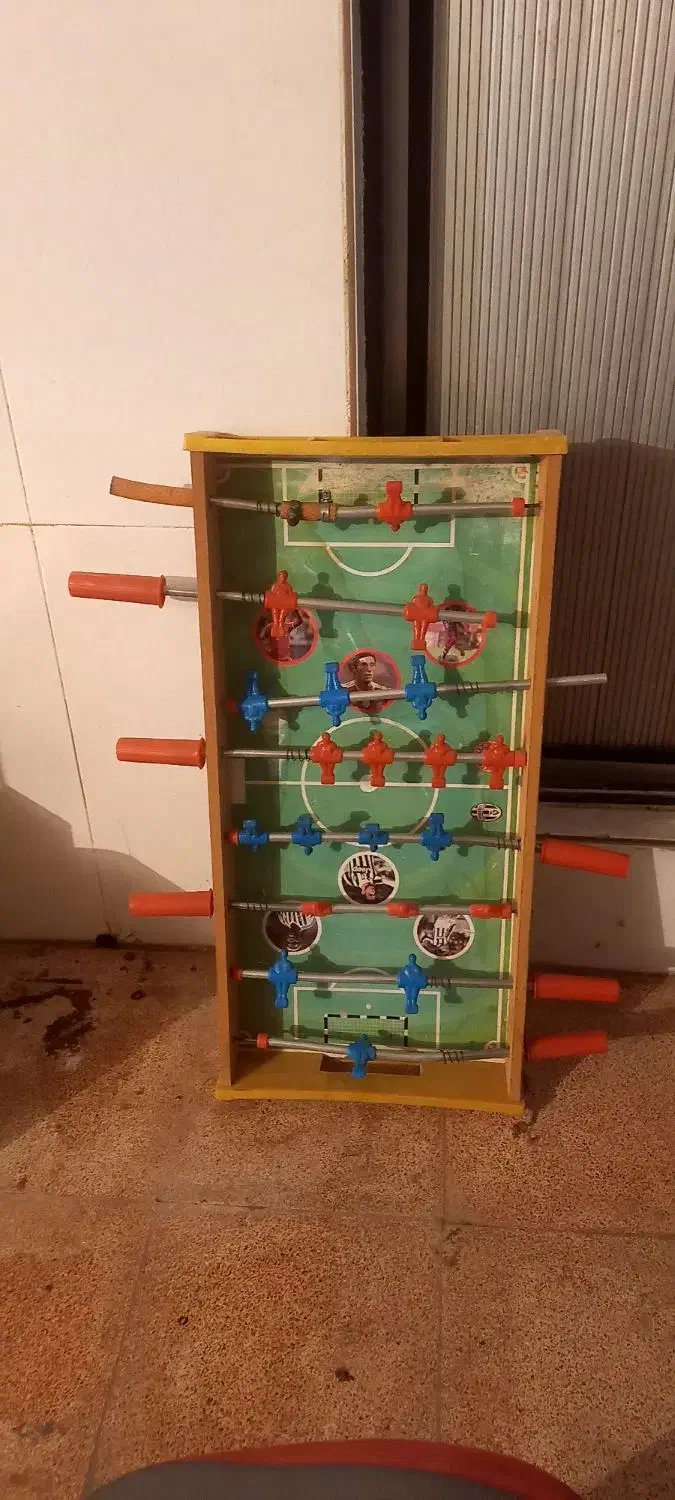 فوتبال دستی|اسباب‌بازی بچه|خوی, |دیوار