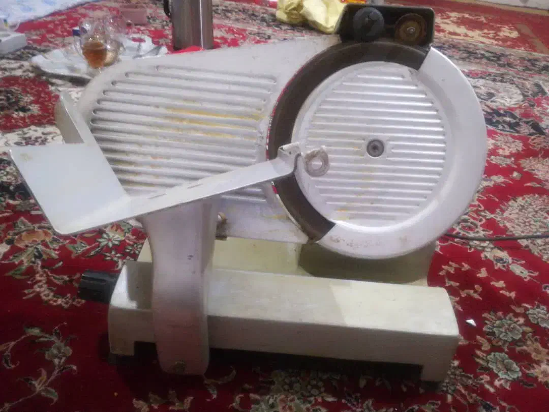 کالباس بر(خمیرگیر )|کافی‌شاپ و رستوران|بندر گناوه, |دیوار