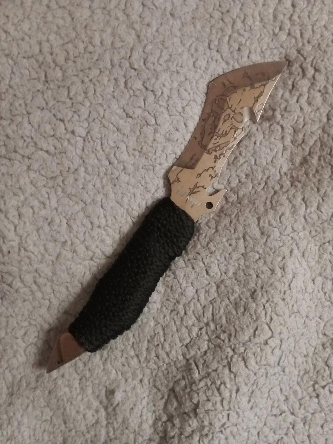 کارد شکاری نایفز|کوهنوردی و کمپینگ|میاندوآب, |دیوار