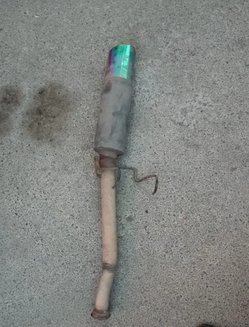 منبع اگزوز هاوارد|قطعات یدکی و لوازم جانبی|رباط‌کریم, رباط‌کریم|دیوار