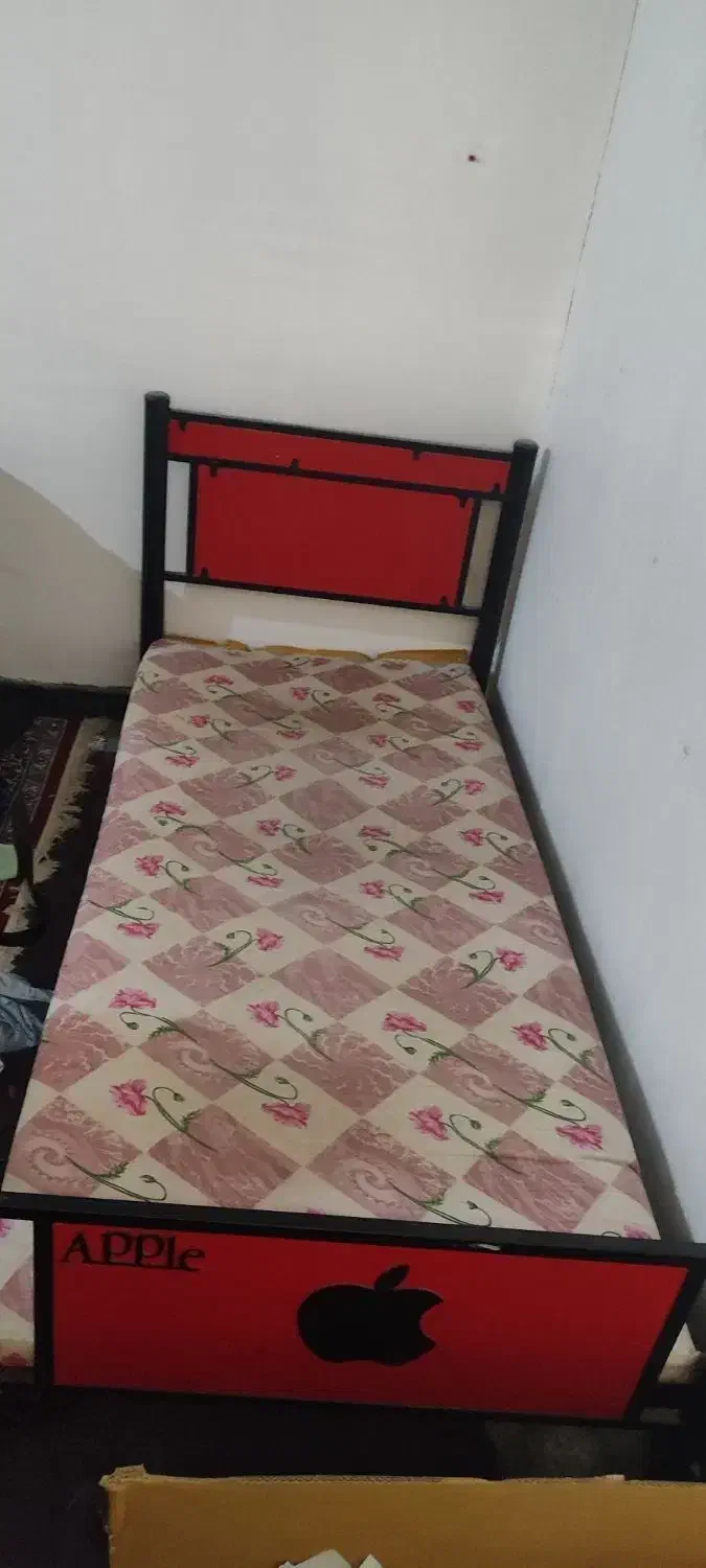 تختخواب یک نفره|تخت و سرویس خواب|برازجان, |دیوار