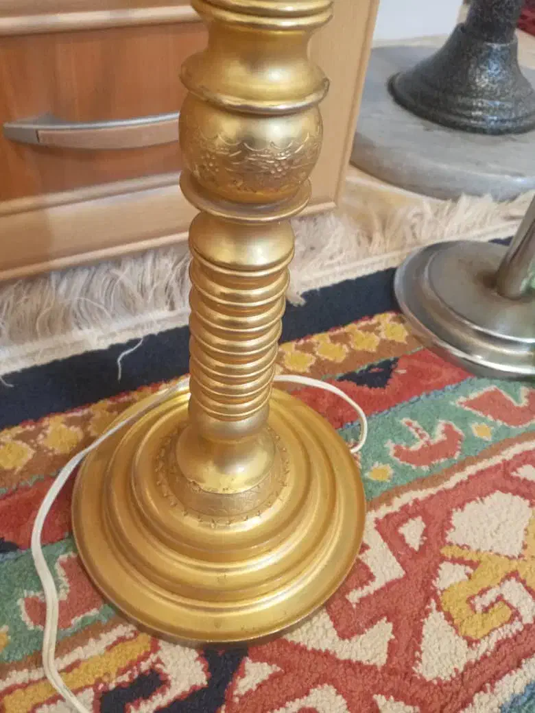 شمعدان برنز|لوستر و چراغ آویز|گنبد کاووس, |دیوار