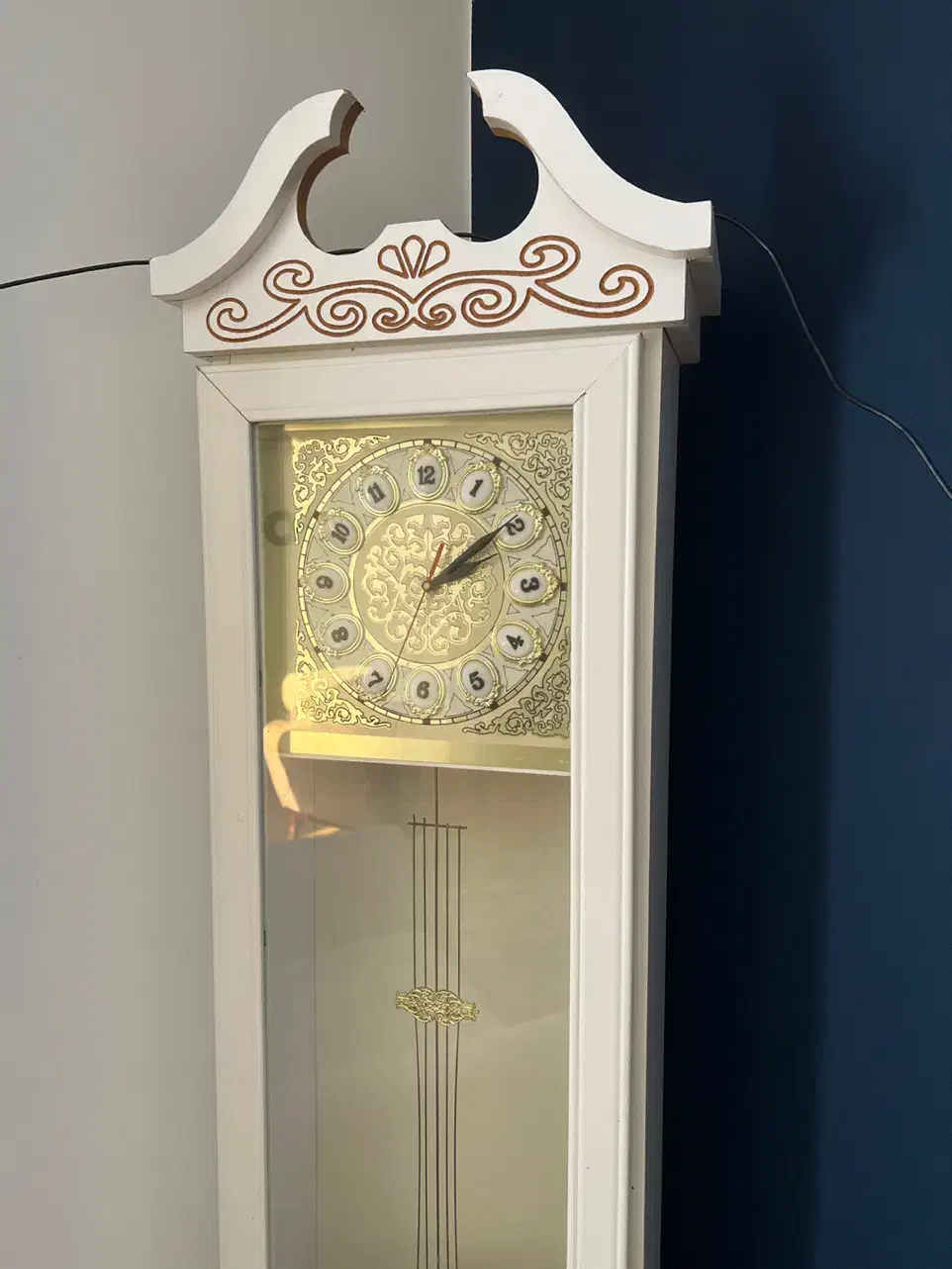 ساعت ایستاده|ساعت دیواری و تزئینی|رشت, کوی طالقانی|دیوار