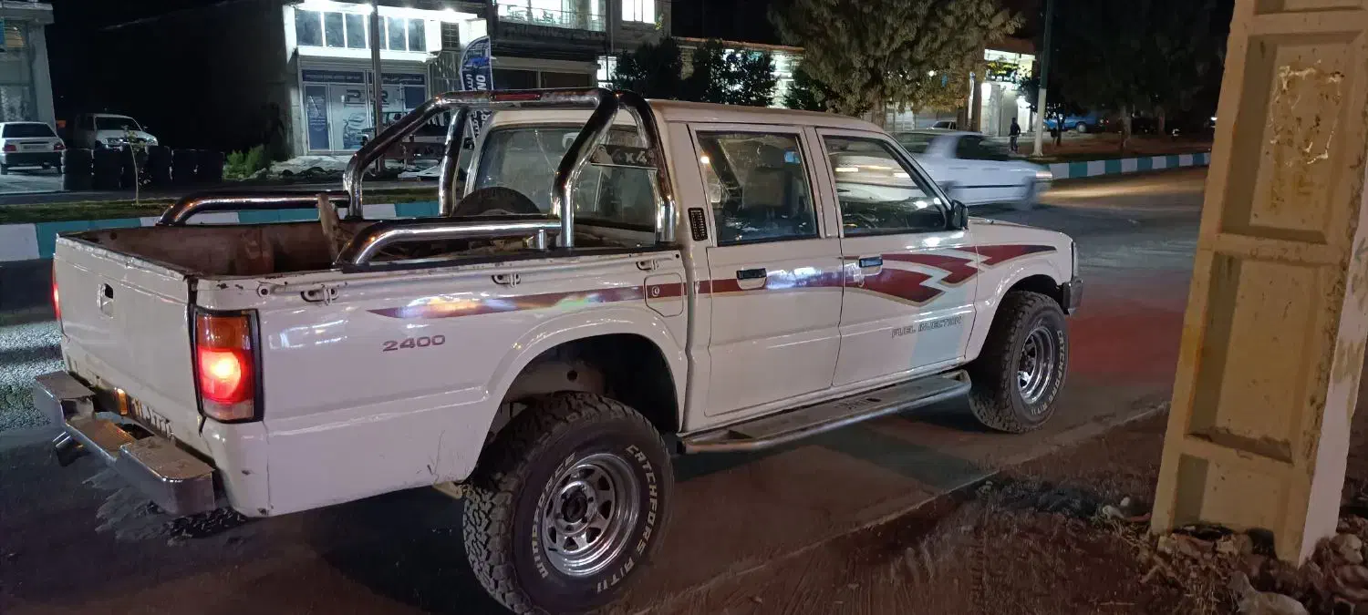 مزدا 2600مدل92میلادی دو دیفرانسیل|خودرو سواری و وانت|اشنویه, |دیوار