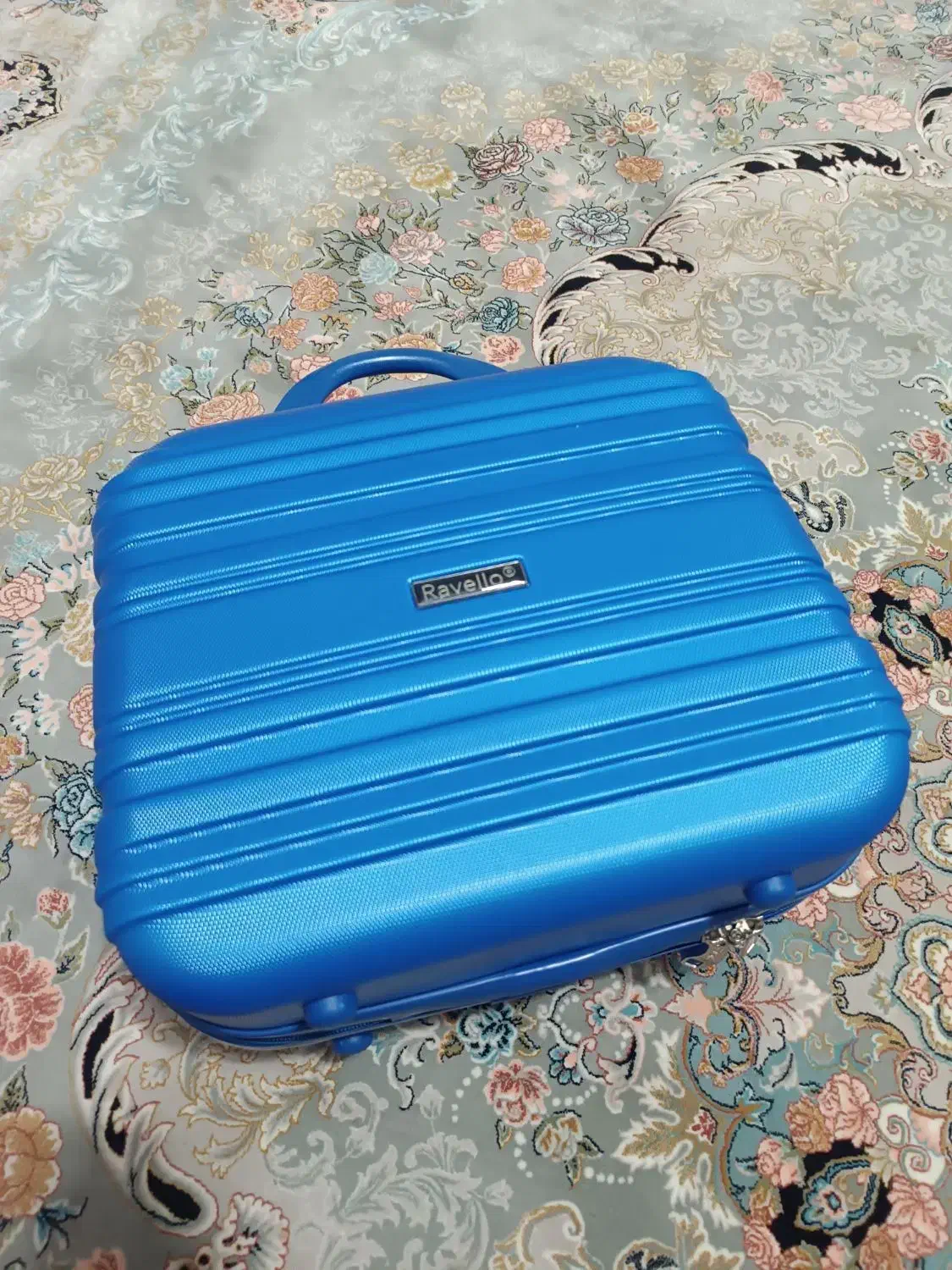 چمدان مدل آرایشی راولو سایز متوسط|کیف، کفش، کمربند|رشت, شهرک صبا|دیوار