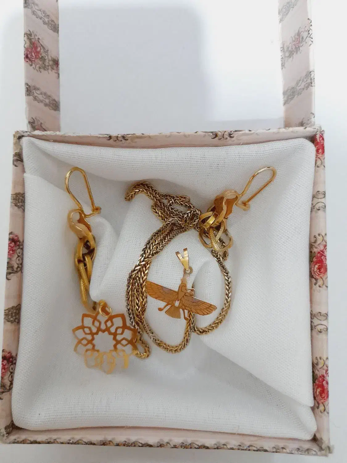 گوشواره .زنجیر.۲ عدد پلاک|جواهرات|تهران, نعمت‌آباد|دیوار