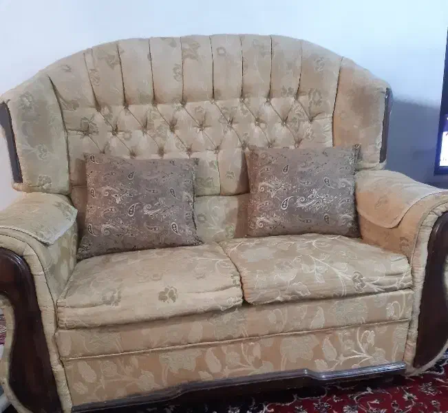 مبلمان ۷ نفره کارکرده|مبلمان خانگی و میز عسلی|قم, هفت تیر|دیوار