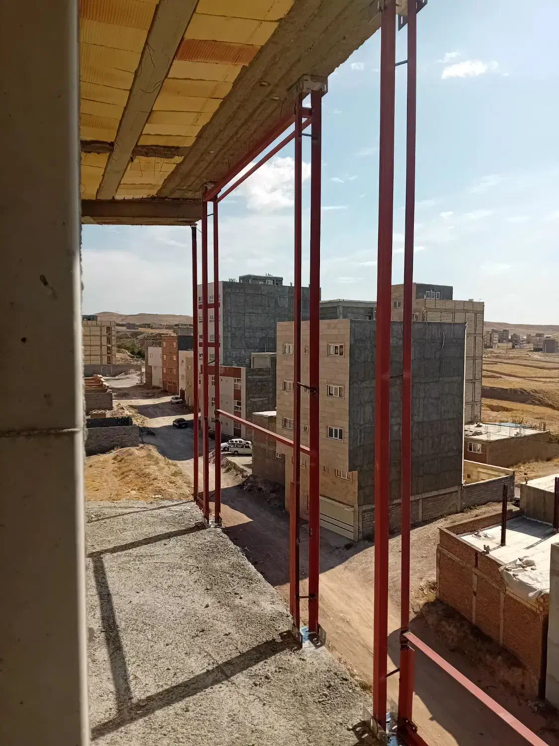 اجرای والپست. نبش کشی|خدمات پیشه و مهارت|مراغه, |دیوار