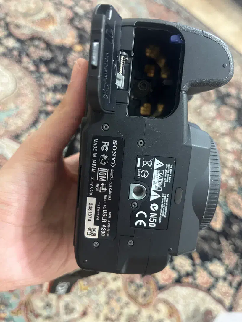 دوربین سونی آلفا ۲۰۰|دوربین عکاسی و فیلم‌برداری|تهران, ستارخان|دیوار