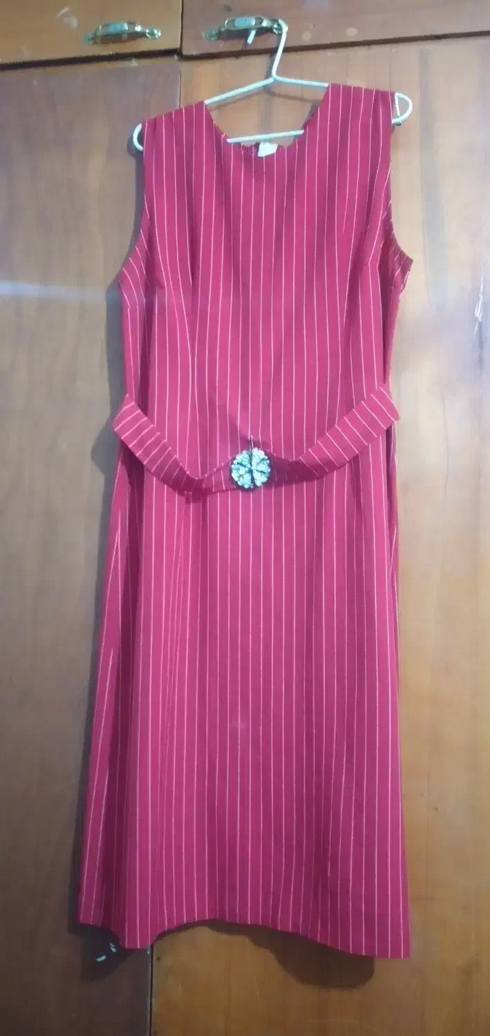 لباس مجلسی|لباس|مسجد سلیمان, |دیوار