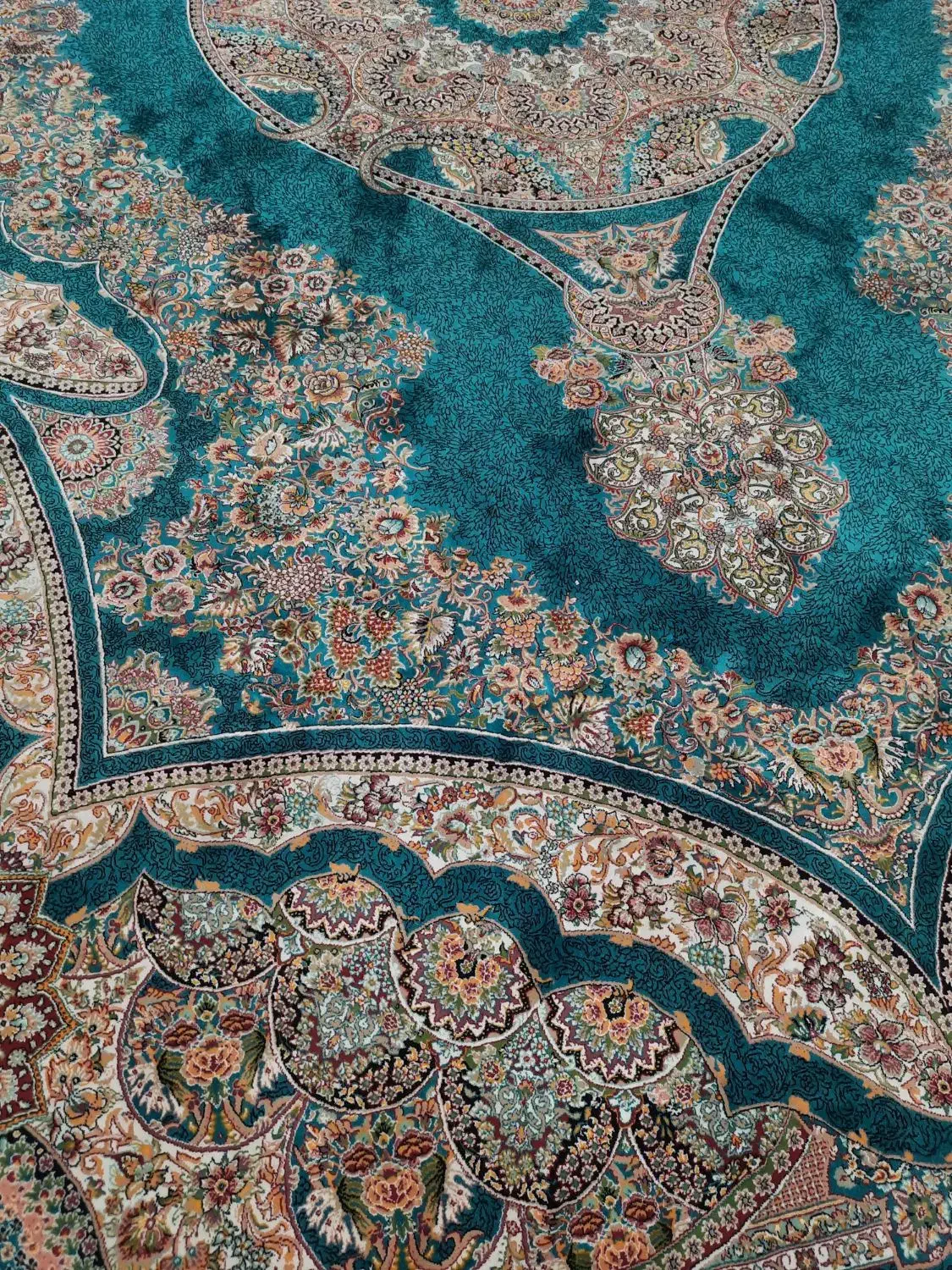 ۳ تخت فرش ۹ متری ۱۰۰۰ شانه در حد|فرش|تهران, امیریه|دیوار