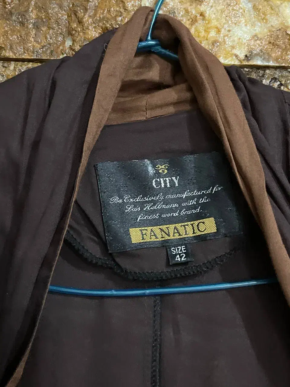 مانتو|لباس|بندر انزلی, شهرداری|دیوار