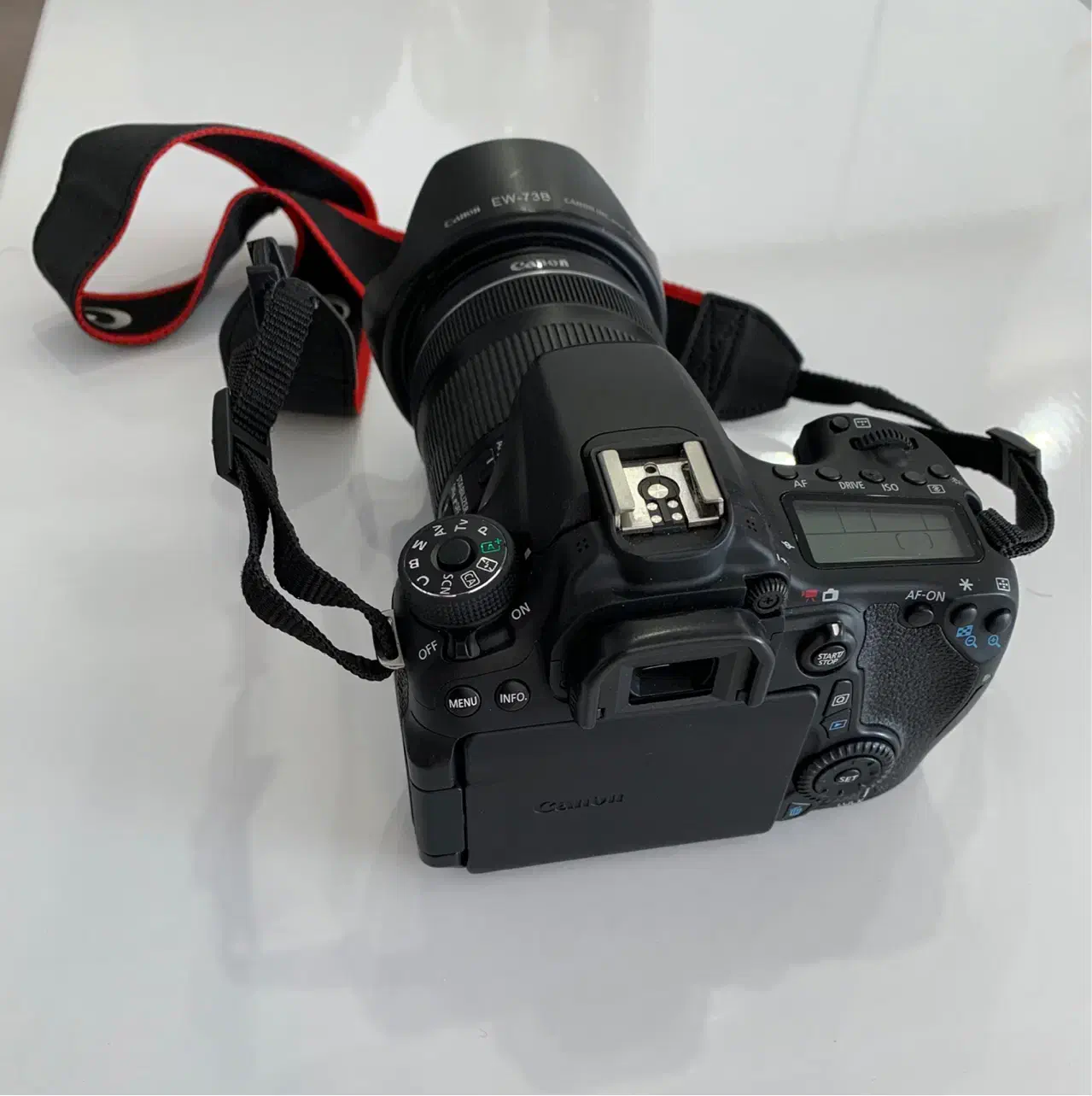 دوربین70d کنون+لنز۵۰فیکس|دوربین عکاسی و فیلمبرداری|قم, امامزاده ابراهیم|دیوار