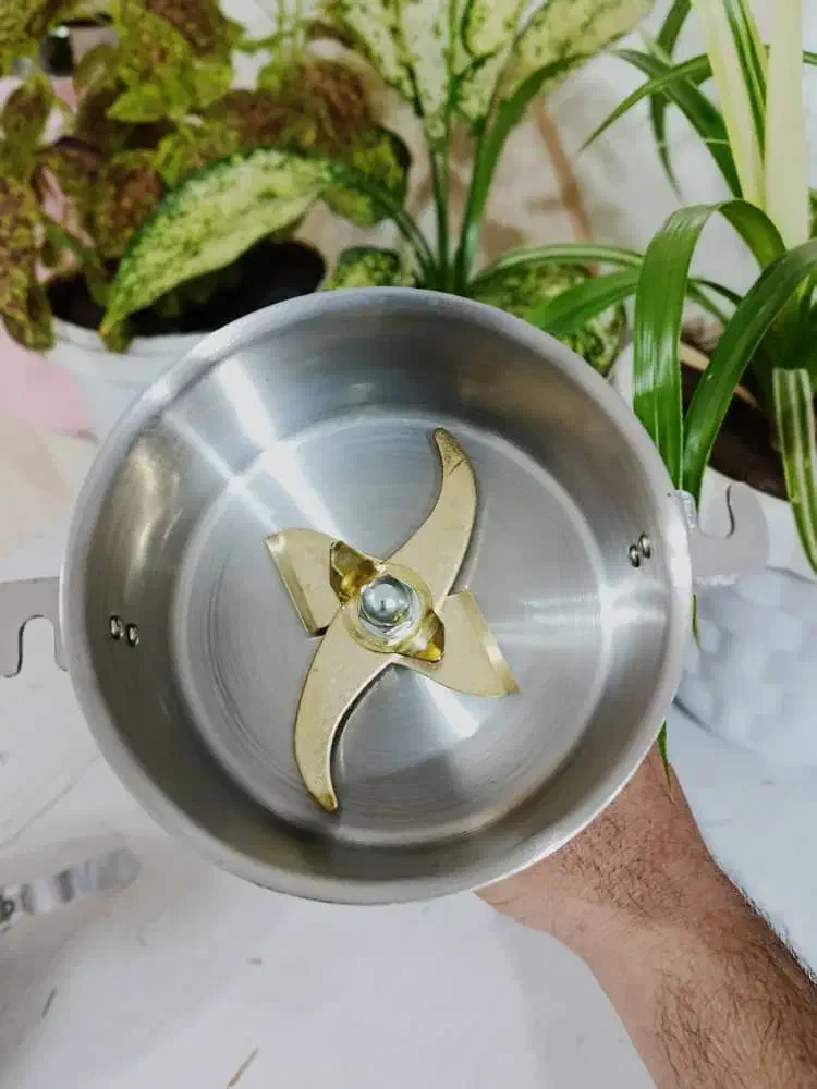 آسیاب 150 گرمی سیلور کرست|خردکن، آسیاب، غذاساز|بانه, |دیوار