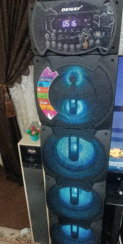 دو جفت اسپیکر کونکورد و دنای ویک و نیم متری نو|سیستم صوتی خانگی|ابهر, |دیوار