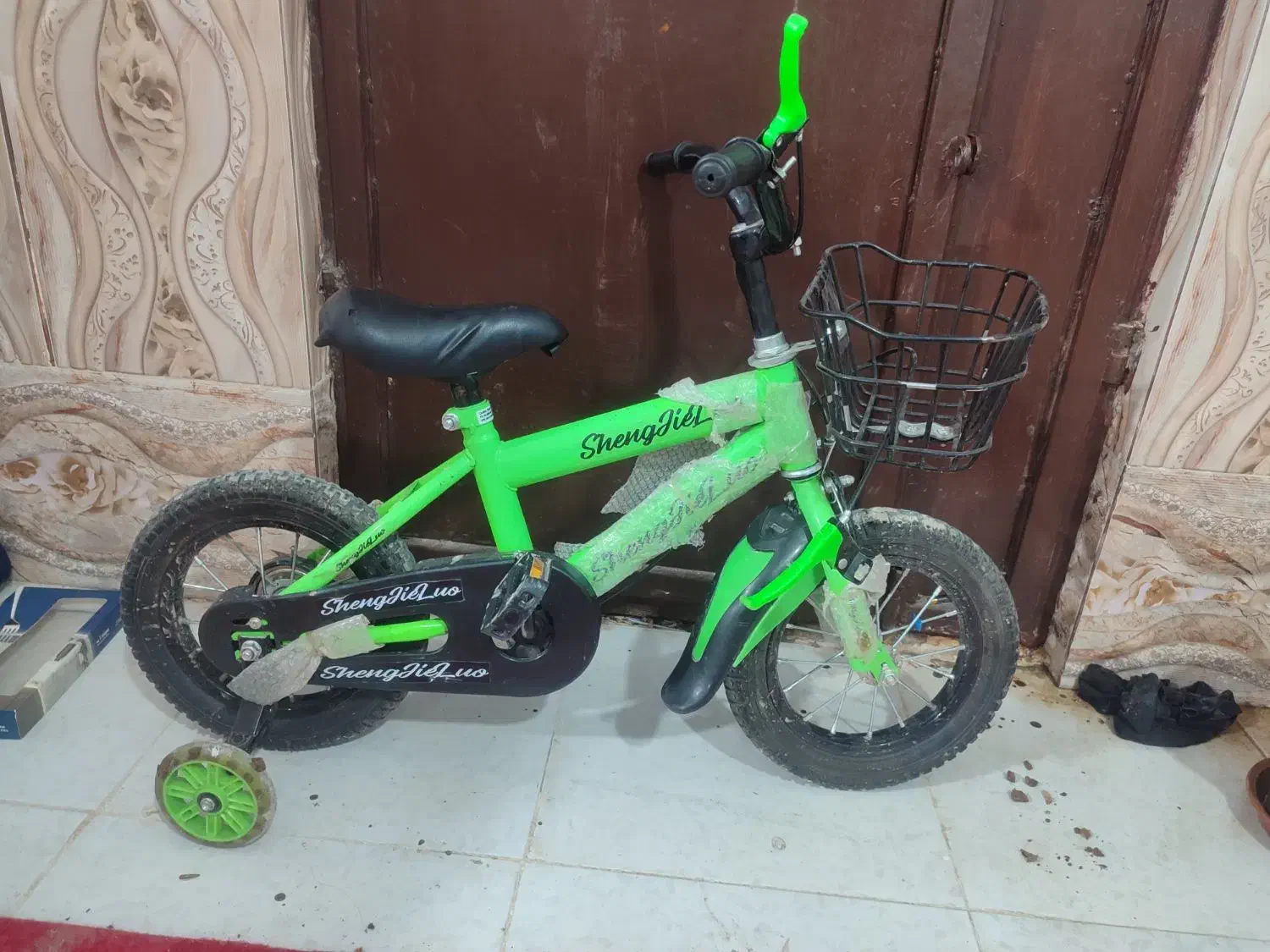 دوچرخه ۱۲ فقط خریدار زنگ بزنه قیمت ۲۸۰۰۰۰۰۰|دوچرخه، اسکیت، اسکوتر|ایرانشهر, |دیوار