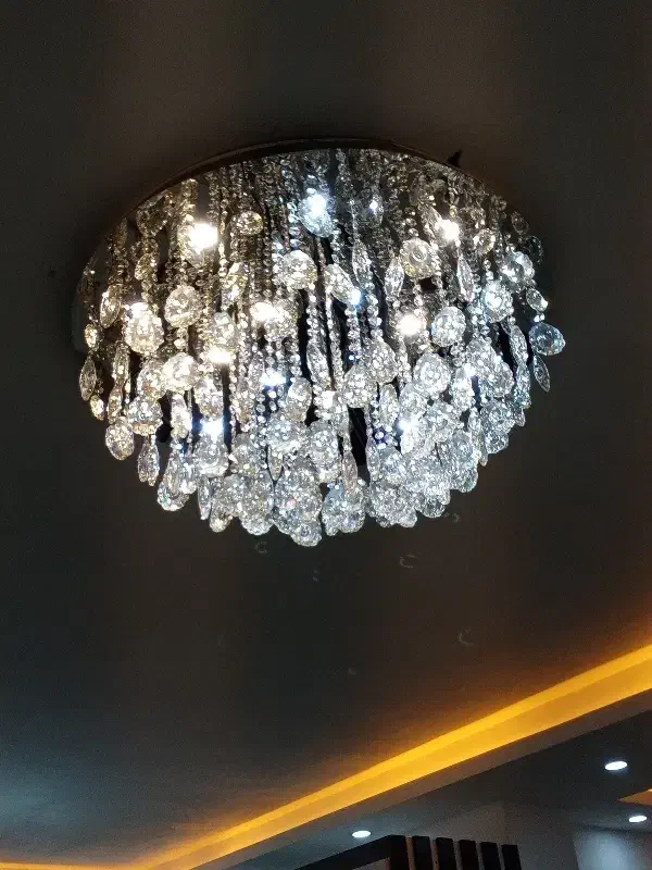 لوستر|لوستر و چراغ آویز|رشت, کوی مهر|دیوار