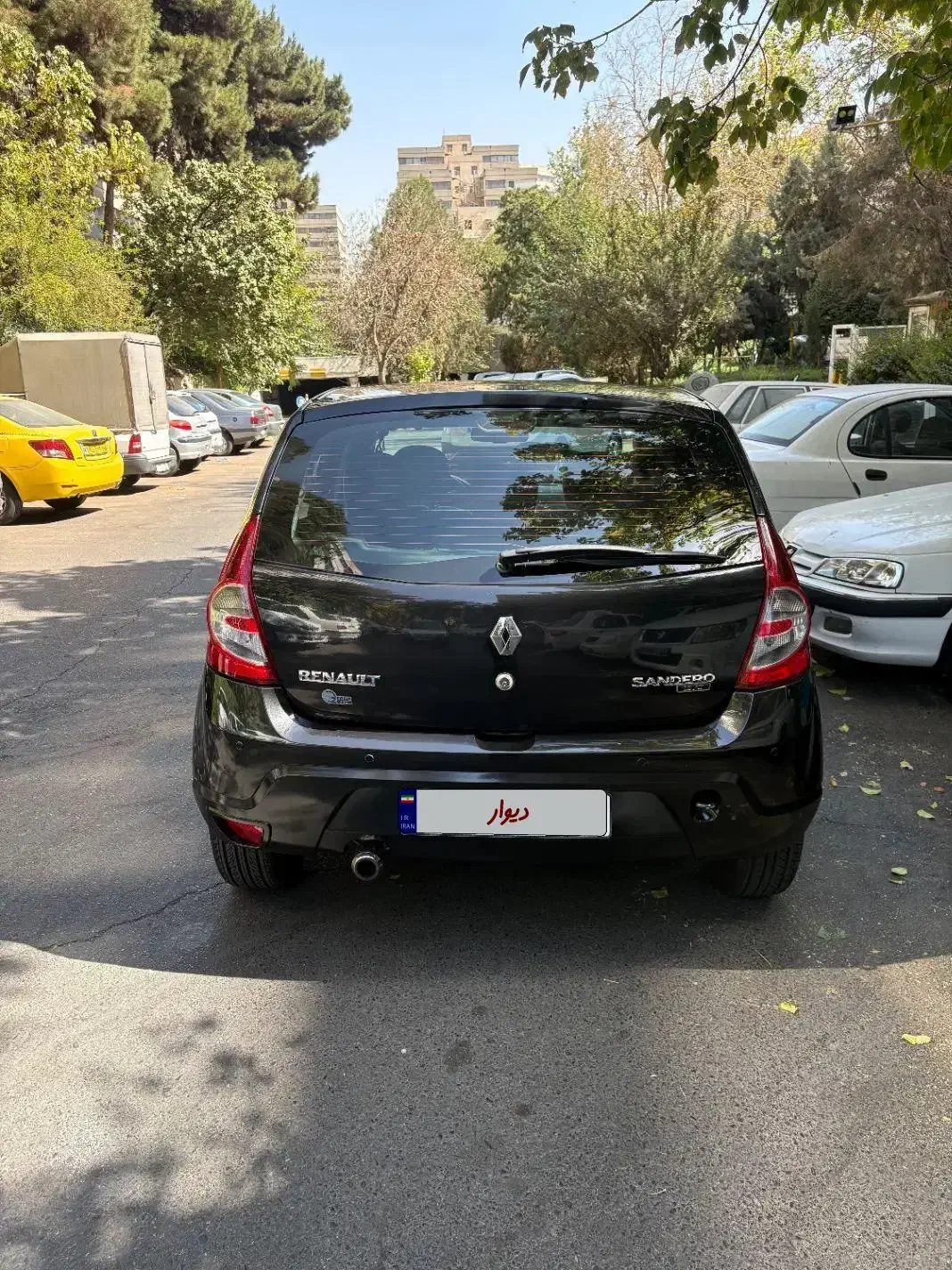 ساندرو اتوماتیک مدل ۹۶ بی رنگ مشکی|خودرو سواری و وانت|تهران, اکباتان|دیوار