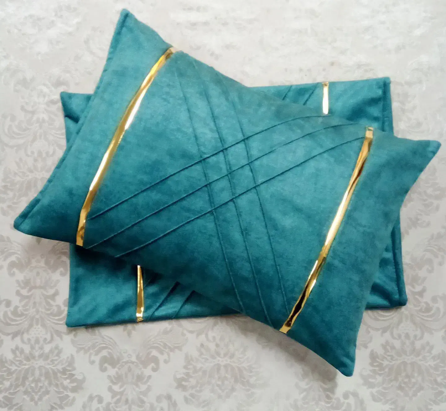 روبالشتی|رختخواب، بالش، پتو|مشهد, آزادشهر|دیوار