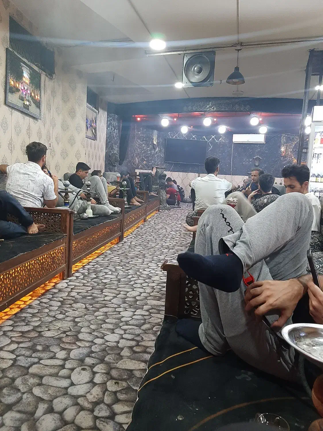 کار در چایخانه|استخدام خدمات فروشگاه و رستوران|اصفهان, عطار نیشابوری|دیوار