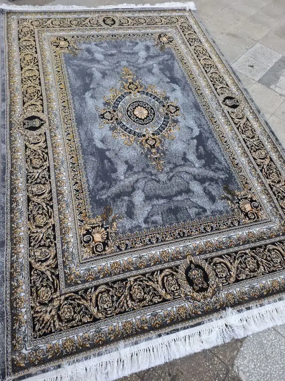 فرش با کیفیت با قیمتهای افتصادی|فرش|سرخرود, |دیوار