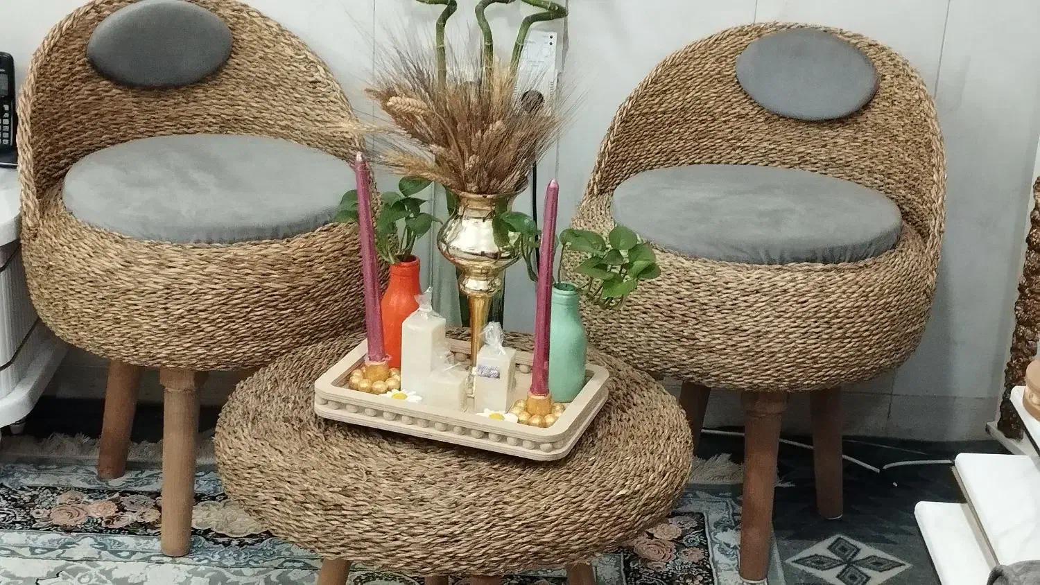 صندلی حصیری|صندلی و نیمکت|مسجد سلیمان, |دیوار