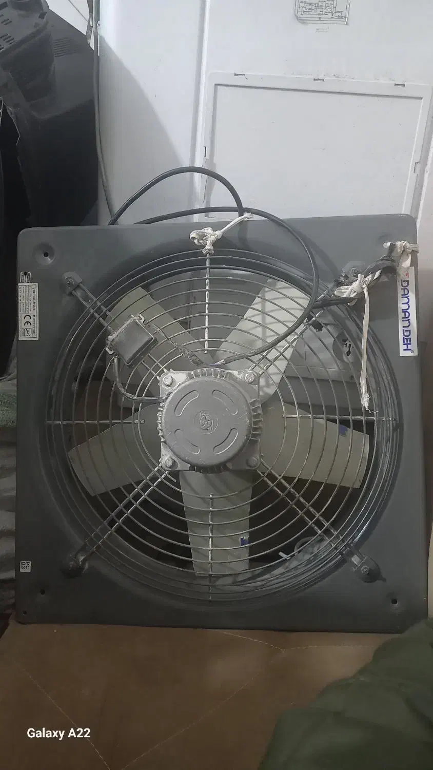 هواکش نونو یه بار بیشتر استفاده نشده|پنکه و تصفیه‌کنندهٔ هوا|ورامین, خیر آباد|دیوار