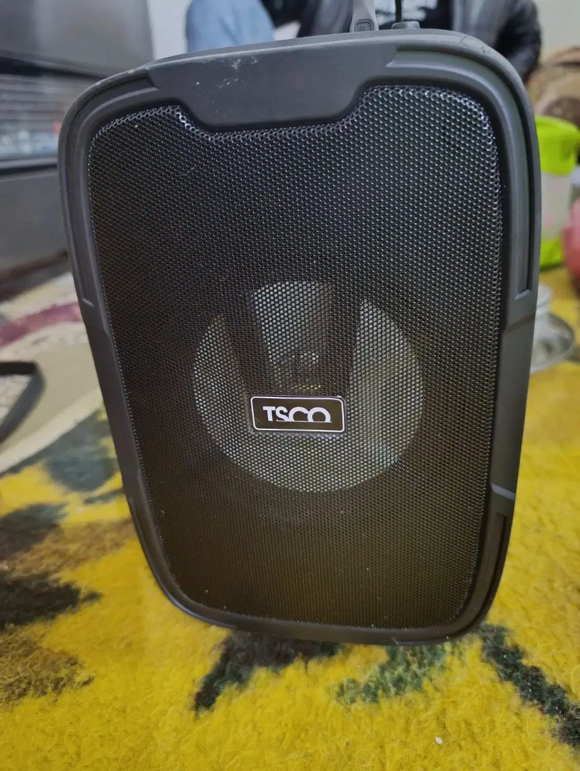 اسپیکر|سیستم صوتی خانگی|شیراز, پشم شیشه|دیوار