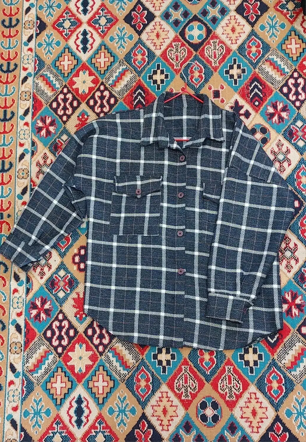 درحد‌نو شیک و تمیز|لباس|دامغان, |دیوار