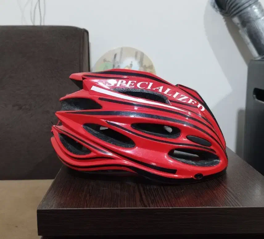 کلاه ، لاستیک جاده دلی ، کفش کورسی جاینت|دوچرخه، اسکیت، اسکوتر|تهران, میدان ولیعصر|دیوار