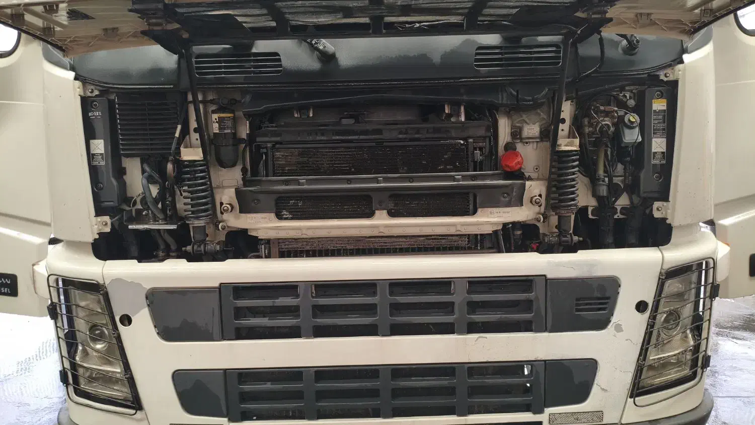 fm9|خودرو سنگین|کاشان, ولیعصر|دیوار